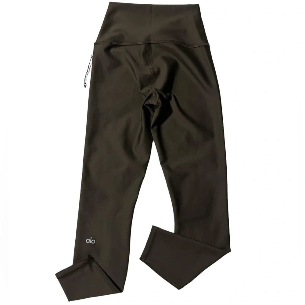 ALO Yoga High-Rise Leggings in Brown